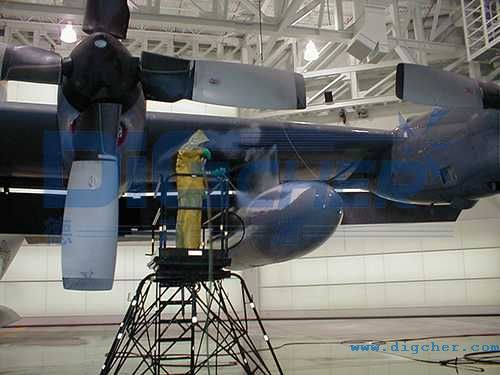 高壓水射流飛機清洗設(shè)備